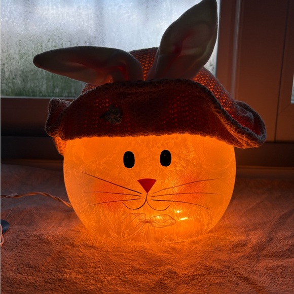 Easter rabbit bunny lighted decoration, frosted glass, Stony Creek, NWT - Picture 14 of 14